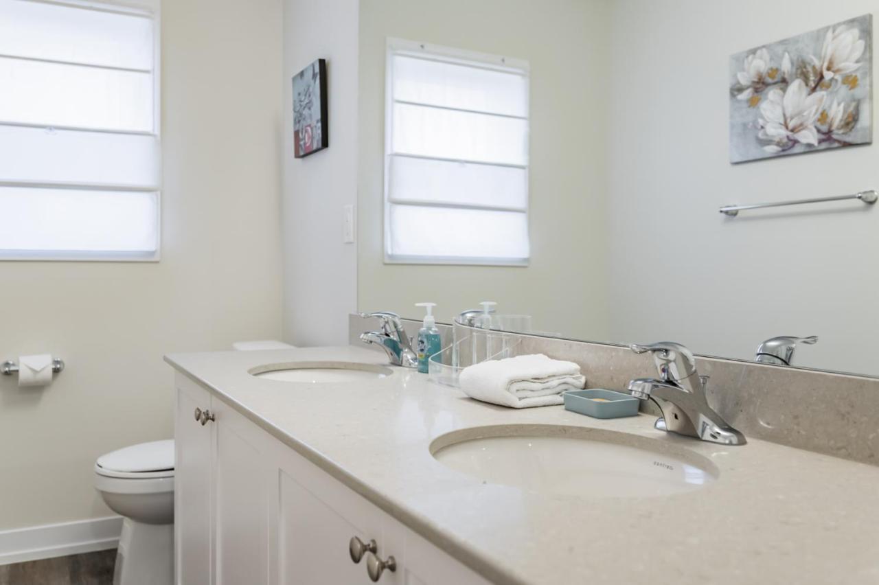 Vila Luxury Townhouse Close To Fairview Casino In Niagara Falls Exteriér fotografie